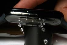 觀看Apple Watch以真正的慢動作噴射水
