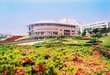 青島大學(xué)音樂學(xué)院位于中國著名的海濱城市 連續(xù)十年獲得山東省重點(diǎn)學(xué)科