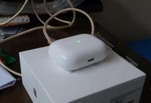 Redditor將AirPods盒子轉(zhuǎn)換為無(wú)線充電器
