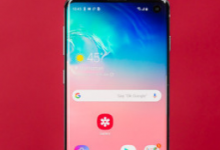 三星GalaxyS10的指紋掃描儀被屏幕保護膜毆打