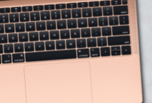 蘋果推出帶有視網(wǎng)膜顯示屏的MacBookAir刷新了MacMini