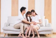 二胎家庭孩子爭(zhēng)寵的害處如何處理呢