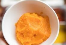 你知道六個(gè)月的寶寶吃蔬菜泥怎么做嗎