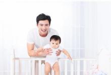 怎樣正確的幫助孩子學走路方法