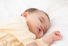 嬰兒發(fā)燒怎么有效的物理降溫方法