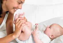 寶寶一個半月體重多少才是正常呢