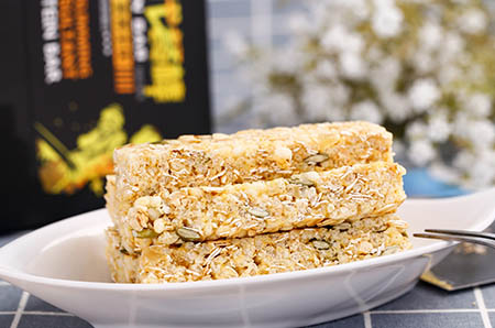 老師人物形象簡(jiǎn)筆畫4