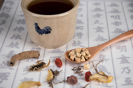 幼兒簡(jiǎn)筆畫(huà)小麻雀4