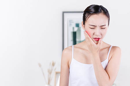 卡通企鵝簡(jiǎn)筆畫步驟2