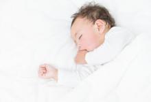 寶寶夜里吐了好幾次怎么回事如何處理