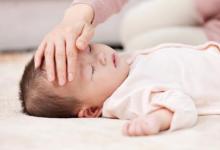 38天的寶寶低燒怎么辦如何處理