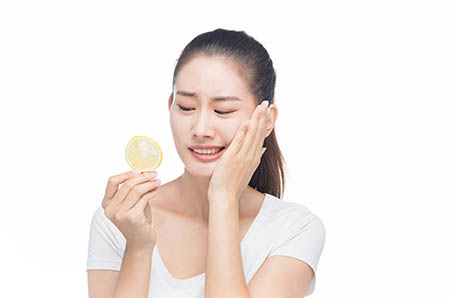 可愛恐龍簡(jiǎn)筆畫步驟6