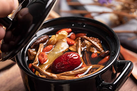 蔬菜胡蘿卜簡(jiǎn)筆畫的畫法5