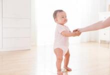 嬰兒臉曬紅了多久恢復(fù)如何處理呢