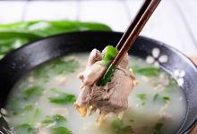 卡通啄木鳥(niǎo)簡(jiǎn)筆畫