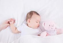 嬰兒腸脹氣怎么正確的治療方法分享