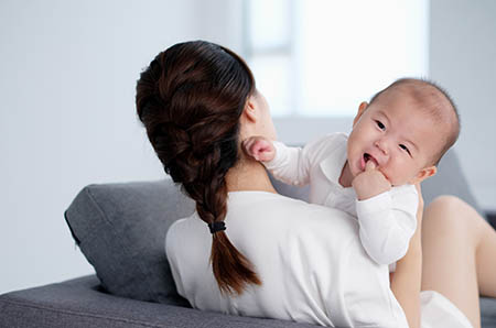 夏日遮陽(yáng)帽簡(jiǎn)筆畫(huà)1