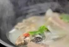 日常生活：煮羊肉湯放哪4種調(diào)料