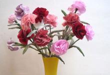 母親節(jié)手工康乃馨