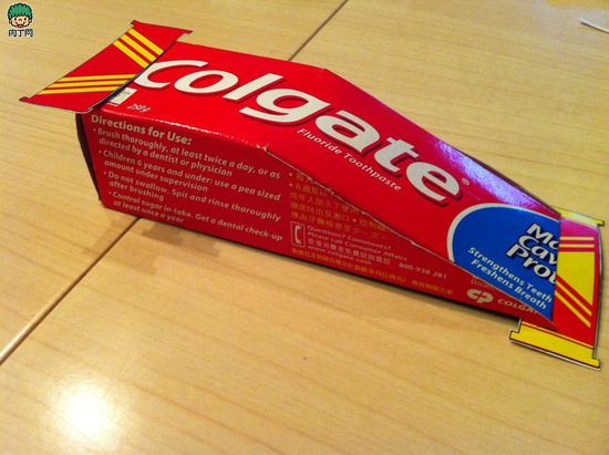 廢物利用手工制作：牙膏盒制作小汽車