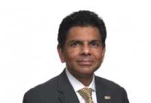 北肯塔基大學(xué)與校長 Ashish Vaidya 續(xù)約至 2027 年