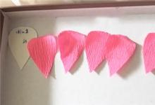 如何用彩紙制作牽?；?？