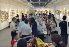 奧博勒圖書館的學(xué)生藝術(shù)展