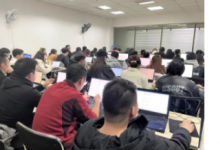 大廠運營轉(zhuǎn)行前端，手握5個offer均10K+!