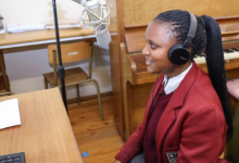 視障學(xué)校開辦了自己的廣播電臺(tái)